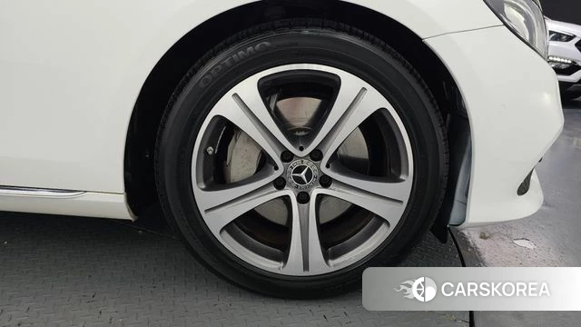 Mercedes-Benz E-Class W213 id 4930696 из Кореи 25
