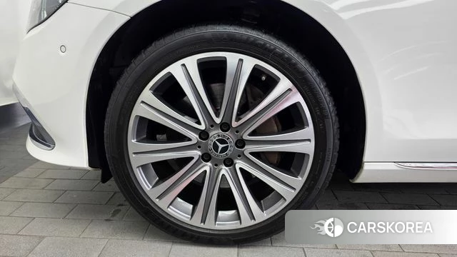 Mercedes-Benz E-Class W213 id 4981308 из Кореи 29