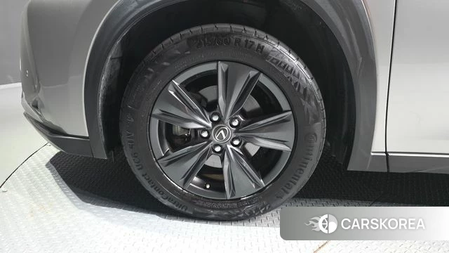 Lexus UX250h id 4952781 из Кореи 25