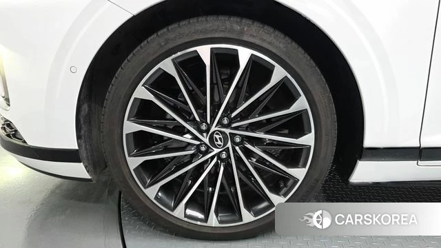 Hyundai Grandeur Hybrid (GN7) id 4980817 из Кореи 15