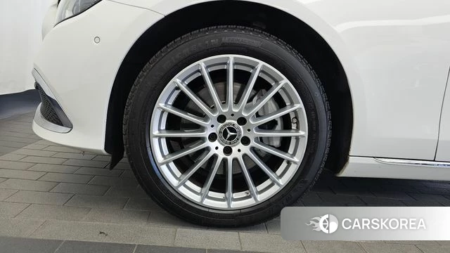 Mercedes-Benz E-Class W213 id 4966203 из Кореи 15