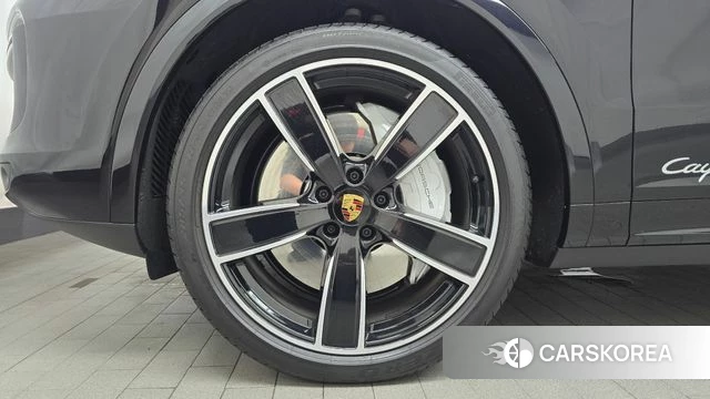 Porsche Cayenne (PO536) id 4693449 из Кореи 29