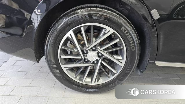 Hyundai The New Grandeur IG id 4936083 из Кореи 28