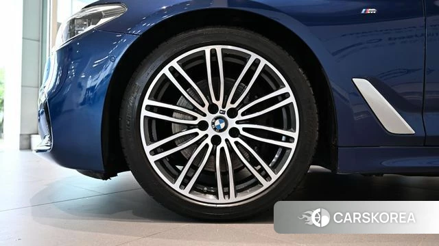 BMW 5 Series (G30) id 5029022 из Кореи 15