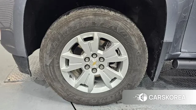 Chevrolet (GM Daewoo) Real New Colorado id 3756935 из Кореи 15
