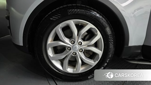 Land Rover Discovery 5 id 4188018 из Кореи 15