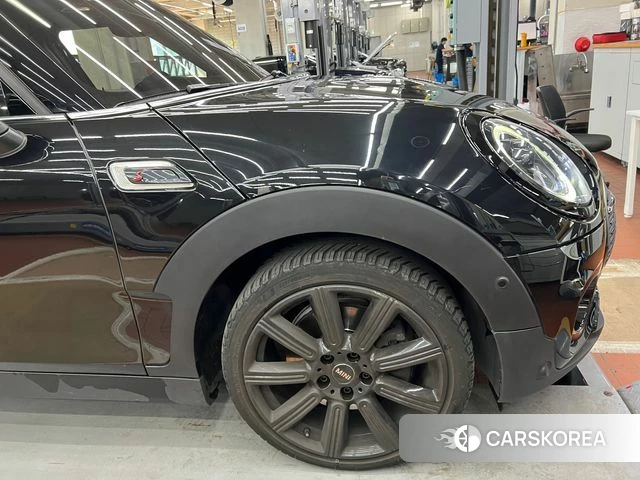 Mini Cooper S Clubman 2022 Черный из Кореи, фото 6