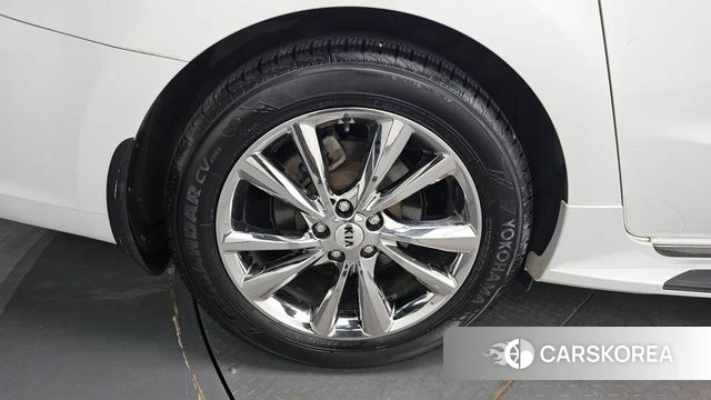 Kia The New Carnival id 5035665 из Кореи 15