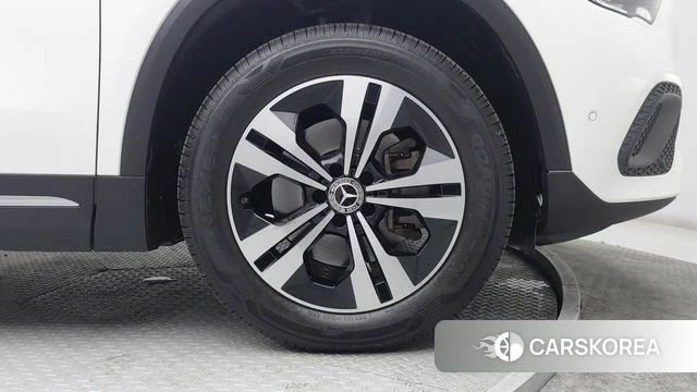 Mercedes-Benz GLA - Class H247 id 4948497 из Кореи 15