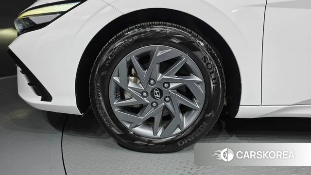 Hyundai The New Avante (CN7) id 5021462 из Кореи 26