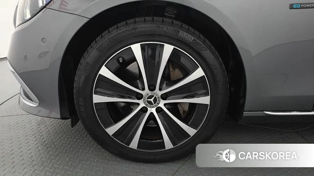 Mercedes-Benz E-Class W213 id 4997534 из Кореи 15