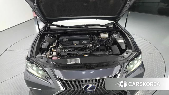 Lexus ES300h 7th generation id 5034415 из Кореи 32