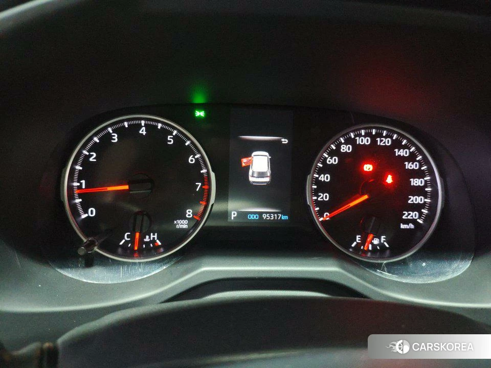 Toyota Wildlander 2021 Белый из Китая, фото 5