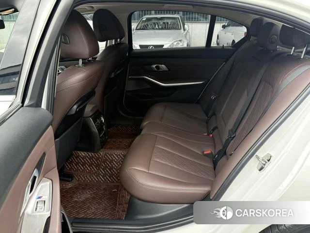 BMW 3 series 2022 Белый из Китая, фото 5