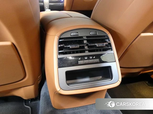 Maserati Quattroporte id 5013536 из Кореи 15
