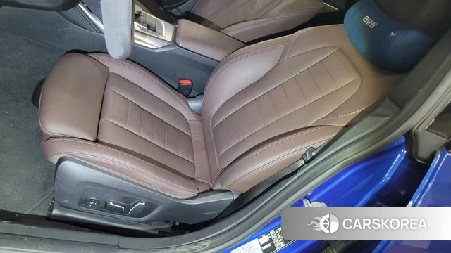 BMW 4 Series (G22) 2025 Синий из Кореи, фото 5