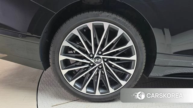 Hyundai Grandeur Hybrid (GN7) id 5033356 из Кореи 32