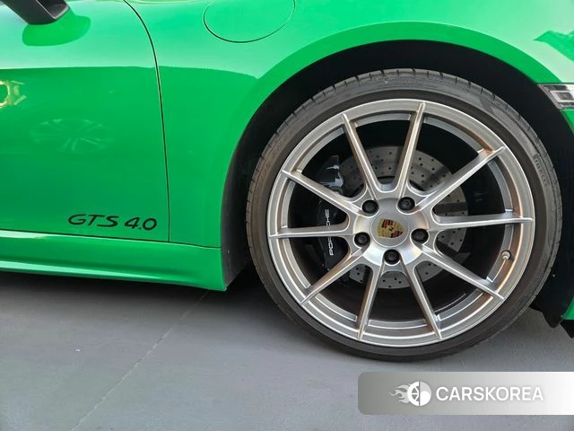 Porsche 718 Cayman 2022 Зеленый из Кореи, фото 5