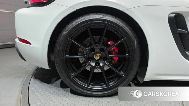 Porsche 718 Boxster id 5033423 из Кореи 25