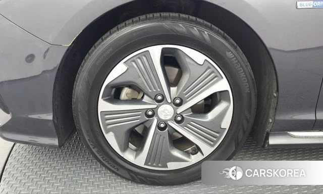 Hyundai Sonata New Rise Hybrid id 5054753 из Кореи 29