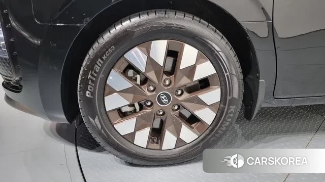 Hyundai Staria id 2857764 из Кореи 15