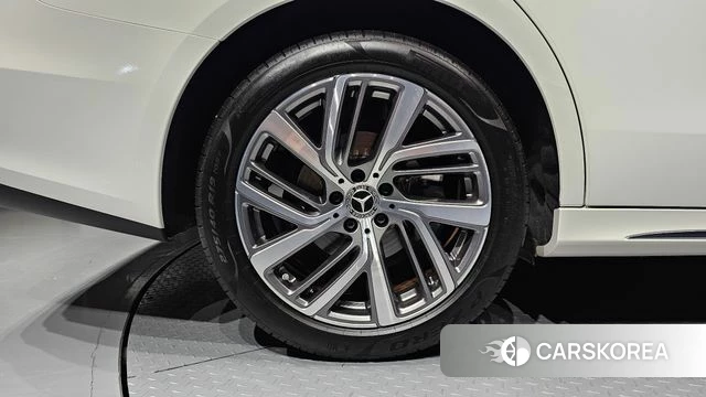 Mercedes-Benz E-Class W214 id 4660505 из Кореи 15