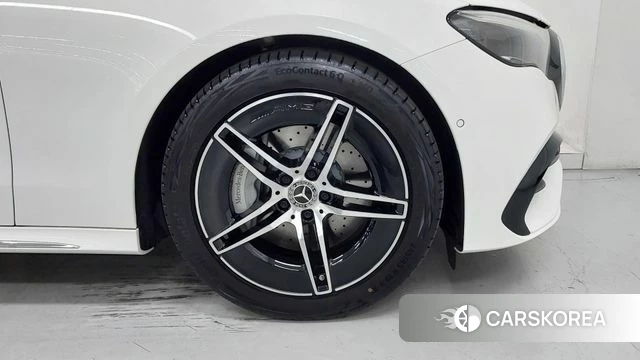 Mercedes-Benz E-Class W214 id 4957151 из Кореи 12
