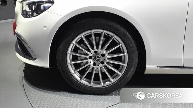 Mercedes-Benz E-Class W213 id 5047055 из Кореи 28