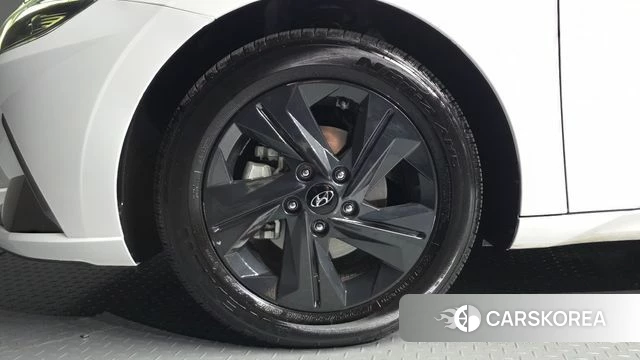 Hyundai Avante Hybrid (CN7) id 4991326 из Кореи 26