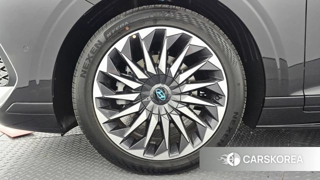 Hyundai The New Granger (GN7) id 5038708 из Кореи 15
