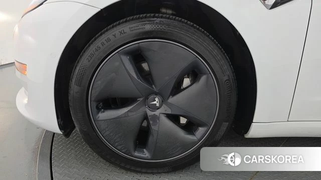 Tesla Model 3 id 4702951 из Кореи 29