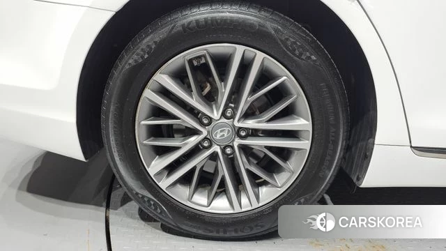 Hyundai Grandeur IG id 4967273 из Кореи 28