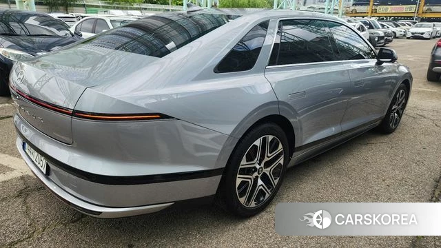 Hyundai Grandeur (GN7) id 4645840 из Кореи 9