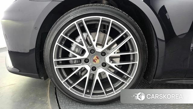 Porsche Panamera (976) id 4554734 из Кореи 34