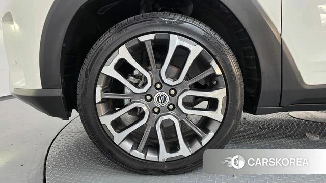 Ssangyong Torres id 5033974 из Кореи 15