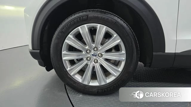 Ford Explorer 6th Generation id 5048074 из Кореи 26