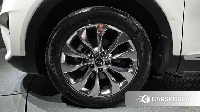 Kia The New Sorento id 4536684 из Кореи 15