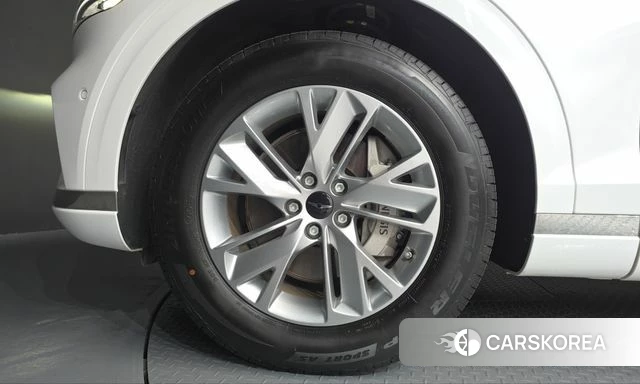 Genesis GV70 id 5001467 из Кореи 26