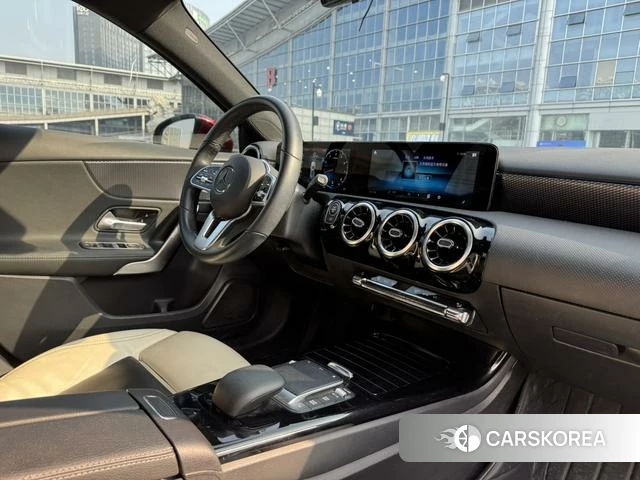 Mercedes-Benz A-Class 2021 Красный из Китая, фото 5