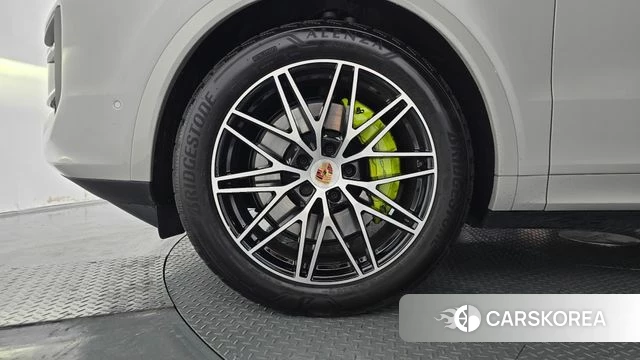 Porsche Cayenne (PO536) id 4748994 из Кореи 31