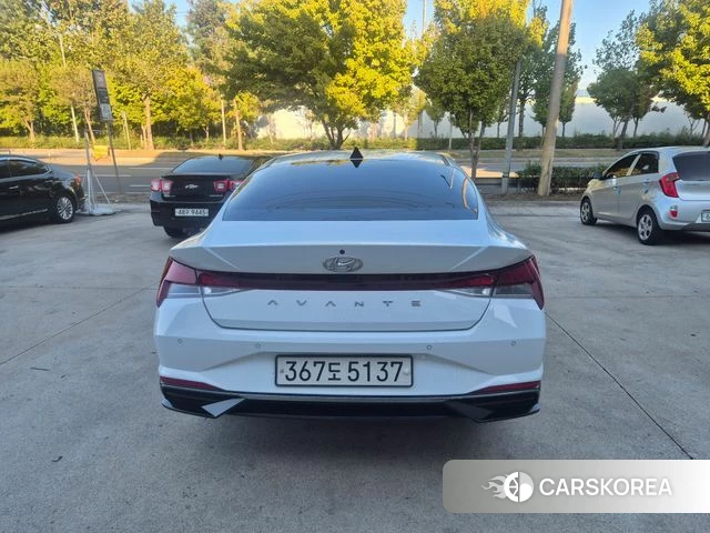 Hyundai Avante (CN7) 2021 Белый из Кореи, фото 5