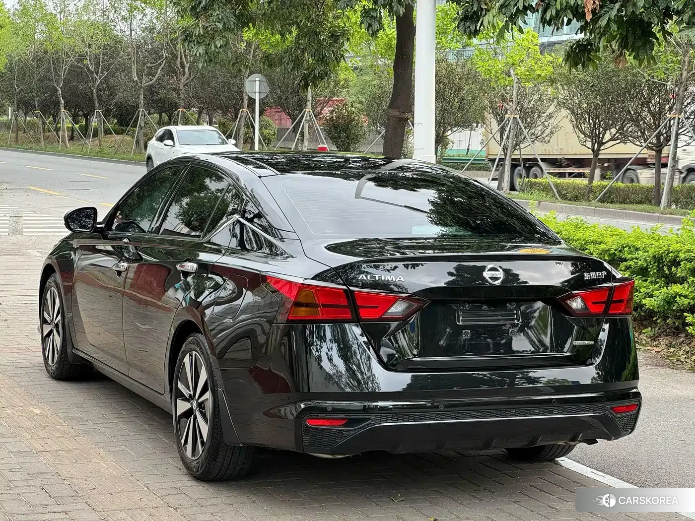 Nissan Altima 2022 Черный из Китая, фото 5