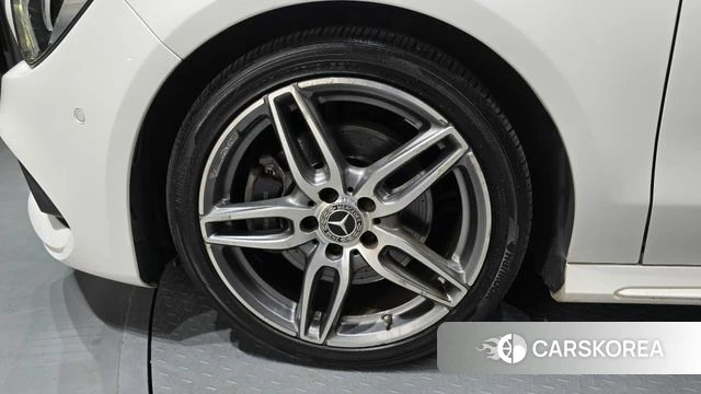 Mercedes-Benz CLA-Class C117 id 5054654 из Кореи 26