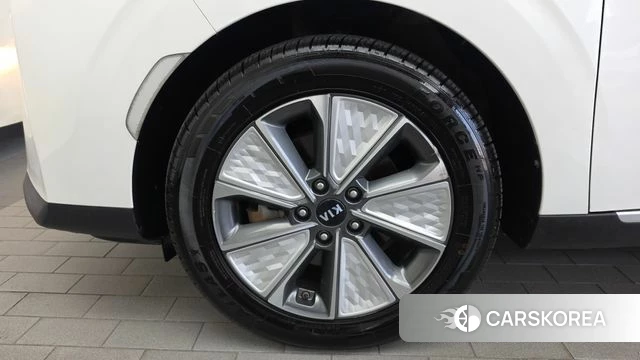 Kia Soul Booster EV id 4923472 из Кореи 15