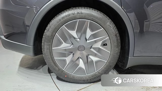 Tesla Model Y id 4756770 из Кореи 32