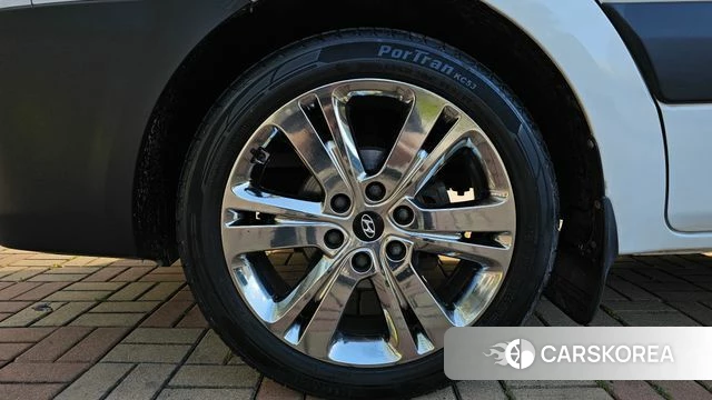 Hyundai Solati id 4770353 из Кореи 15