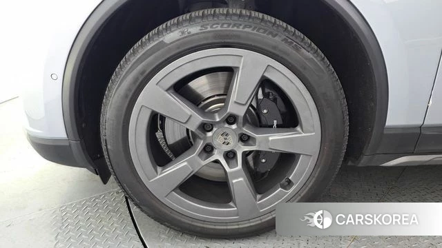 Porsche Makan EV id 4533213 из Кореи 15