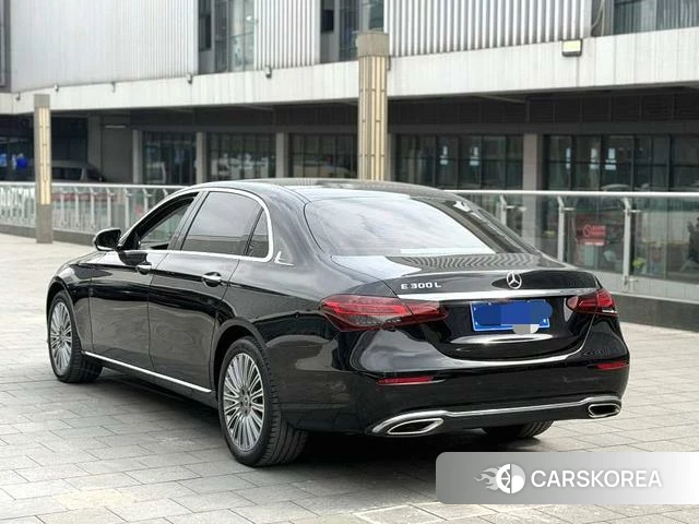 Mercedes-Benz E-Class 2021 Черный из Китая, фото 6