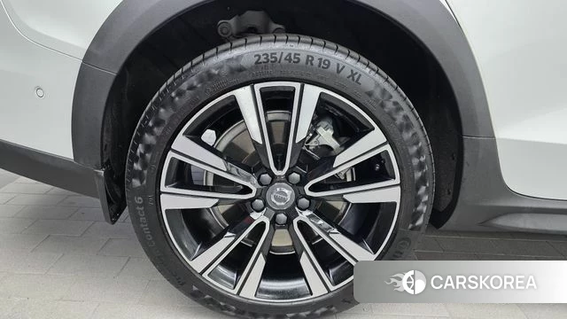 Volvo V60 Cross-Country 2nd Generation id 5046046 из Кореи 30