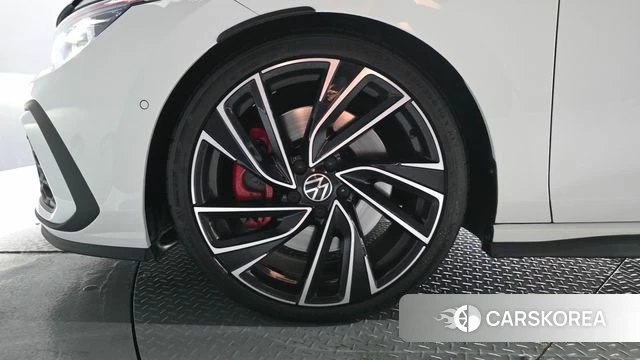 Volkswagen Golf 8th Generation id 4607820 из Кореи 31